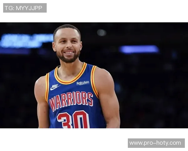 库里谈无球掩护的重要性以提升科尔进攻体系的效率与团队配合